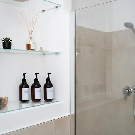 Zen Garden House 아파트